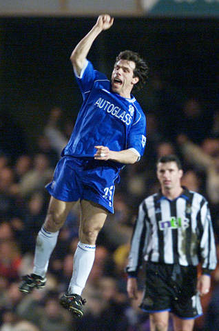 切尔西训练开放日；赛后防线松动引欢呼；欧超杯在即；医务组通报恢复 -米兰网址